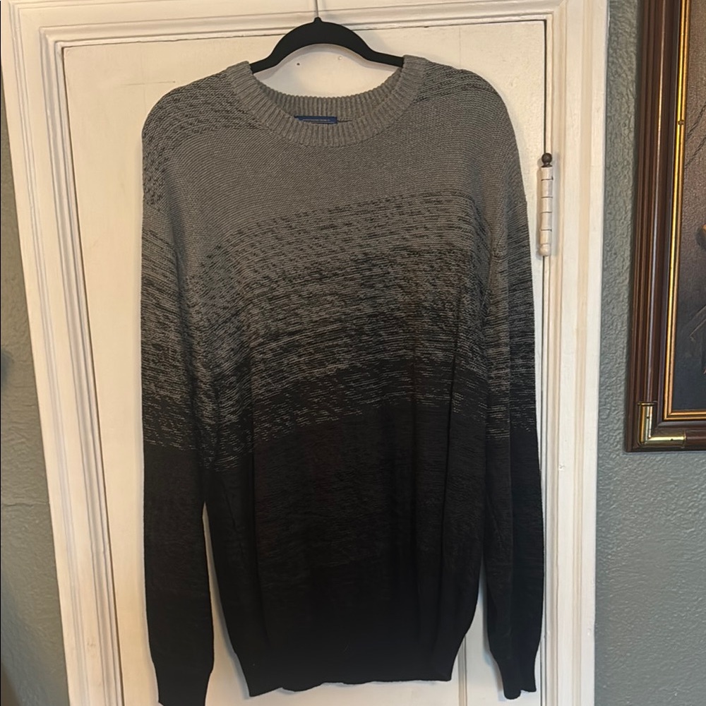Men's Gray Gradient Sweater